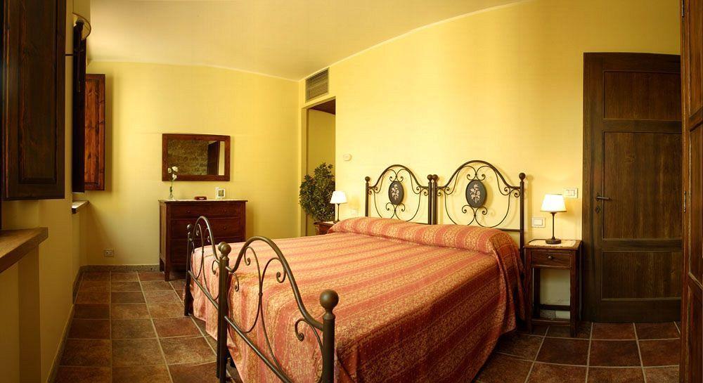 Palazzo Alle Mura Staggia Экстерьер фото